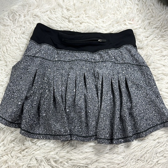 Lululemon Circuit Breaker Skirt II (Tall) 15" Luminesce Splatter White Black - Picture 6 of 8